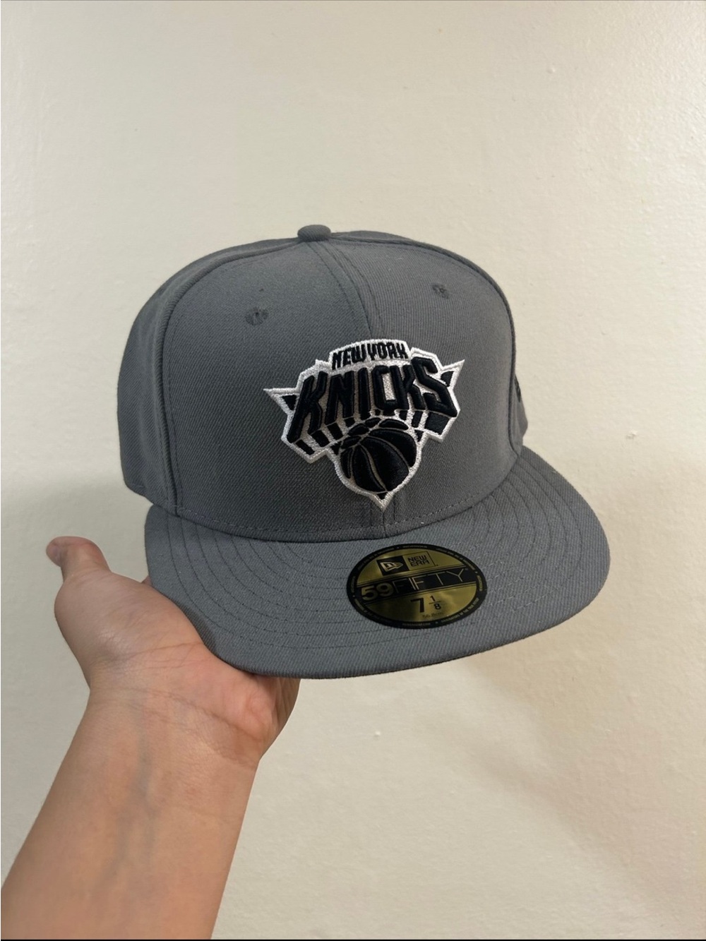 Vintage New Era Gray New York Knicks Fitted Cap with Black & White Logo